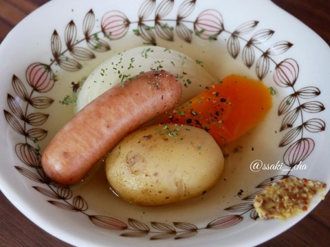 煮込むだけの簡単 ポトフ